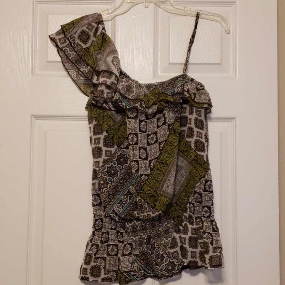 Ruffled Top